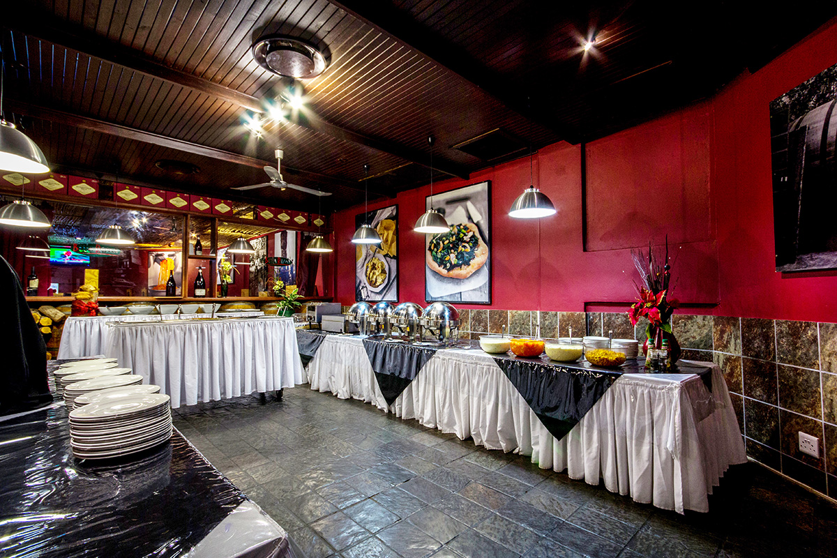 Desert_Palace_Hotel_Casino37